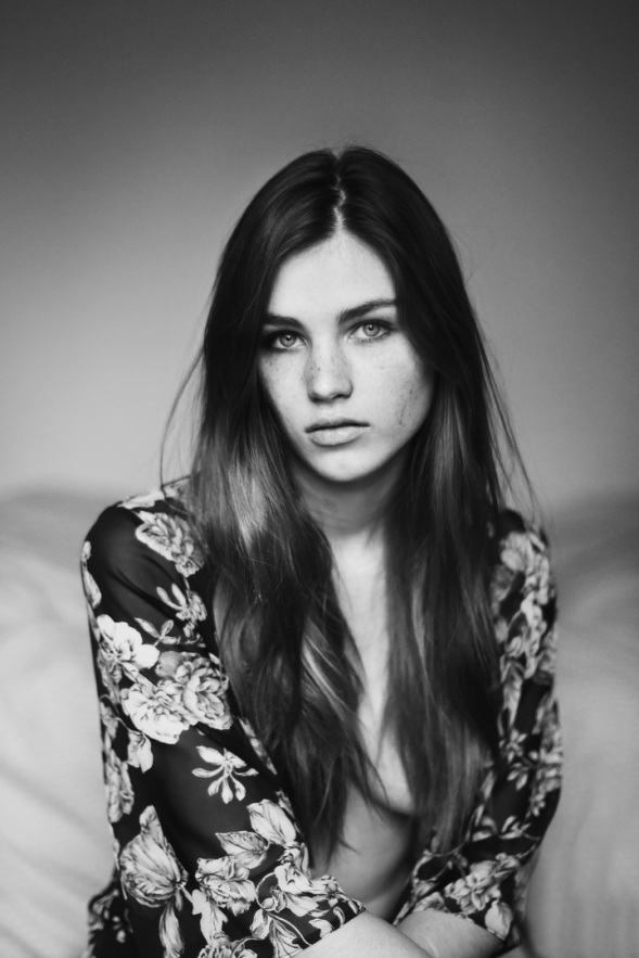 Estelle Andreys, modele, noir et blanc, portrait, mode